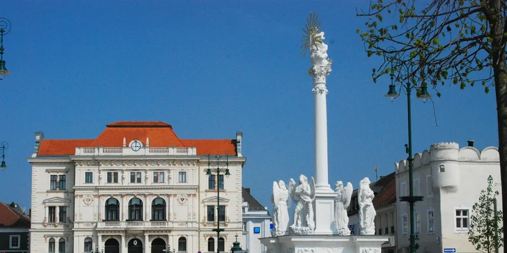 Zámok ruží Rosenburg a kvetinová výstava v Rakúsku