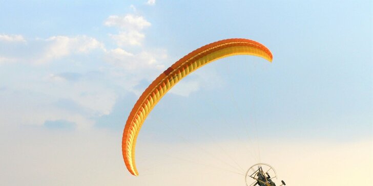 Motorový tandem paragliding pri Bratislave