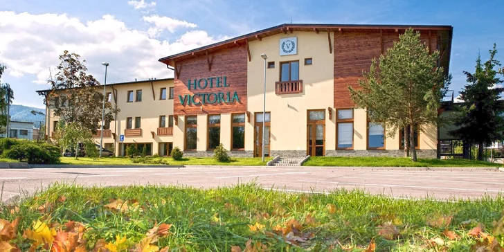 Dokonalý wellness, večera a pivný kúpeľ v Hoteli Victoria****