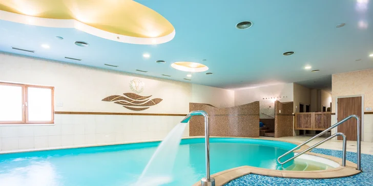Dokonalý wellness, večera a pivný kúpeľ v Hoteli Victoria****