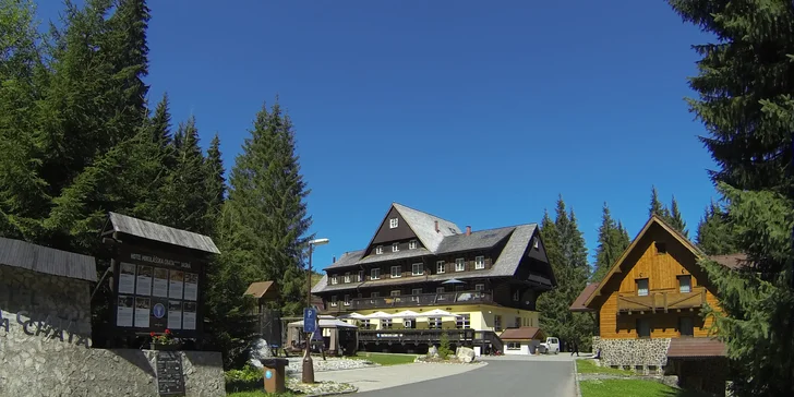 Relax v Hoteli Mikulášska chata*** v Jasnej s wellness a výhľadom na Vrbické pleso