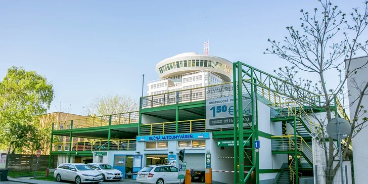 Prenájom parkovacích miest v parkovacom dome v Ružinove