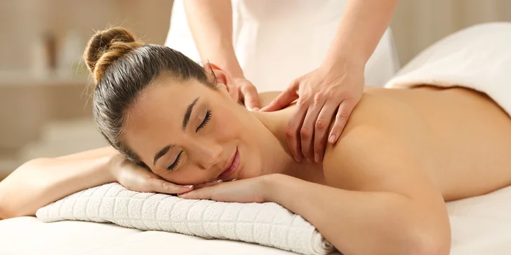 Masáž chrbta, infrasauna, peeling celého tela a rašelinový zábal