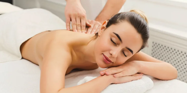Masáž chrbta, infrasauna, peeling celého tela a rašelinový zábal