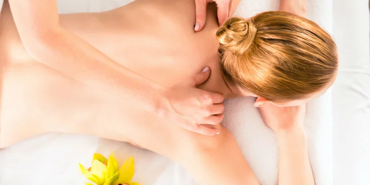 Masáž chrbta, infrasauna, peeling celého tela a rašelinový zábal