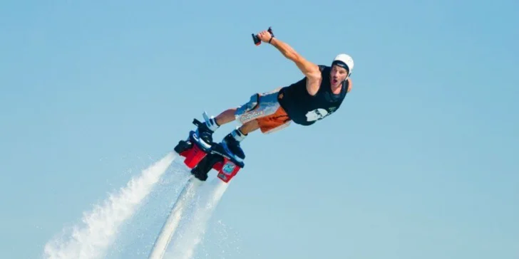 Flyboard: let nad hladinou v Prahe, Brne a Olomouci