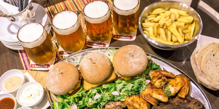 BBQ špeciality pre partiu alebo Captain party box s burgrami - pre 4 osoby