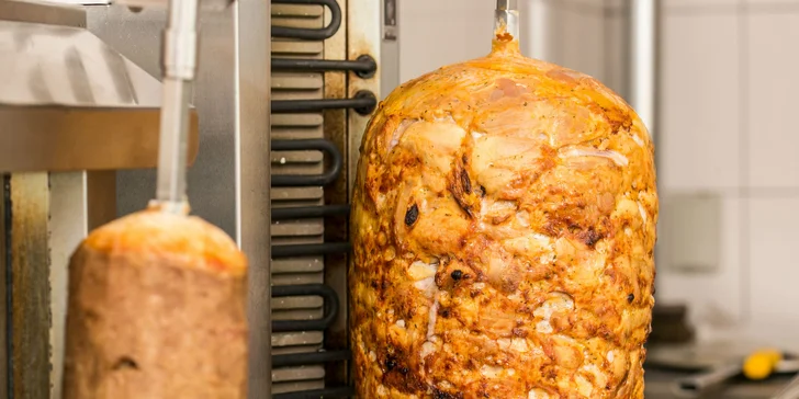 Kebab, falafel a pide v Nando food s možnosťou rozvozu