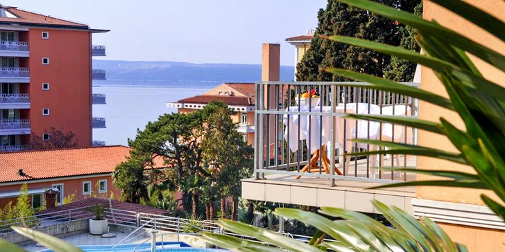 Štýlový hotel v slovinskom Portoroži len 200 m od pobrežia Jadranského mora s polpenziou