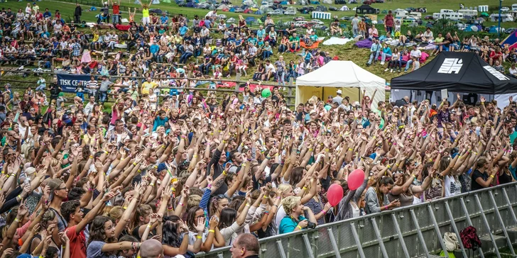 Vstupenka na festival plný lásky pre dvoch: nabitý program, hudba aj kúpanie