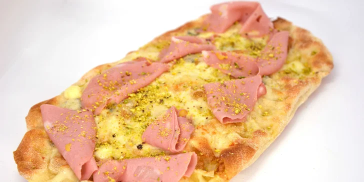 Zdravšie varianty pizzy: 1 alebo 2 oválne pinsy v Prahe