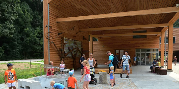 Pobyt na zámku v Moravskom krase: raňajky a 3-chodové večere vr. zveriny