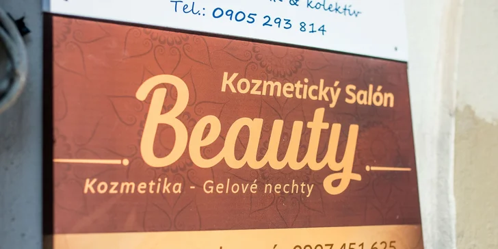 Pleťové ošetrenia a masáže tváre, hlavy a dekoltu