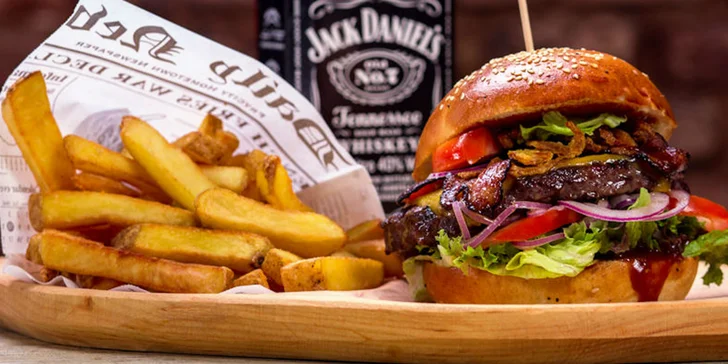 Burgerové menu od Toma s hranolčekmi a pivným špeciálom
