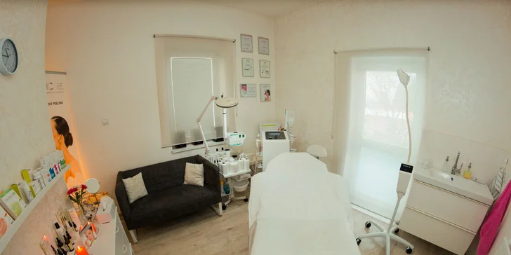 Oxybrázia tváre a ultrazvukové čistenie pleti s bamboo peelingom