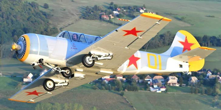 Úchvatný akrobatický let na lietadle YAK 52