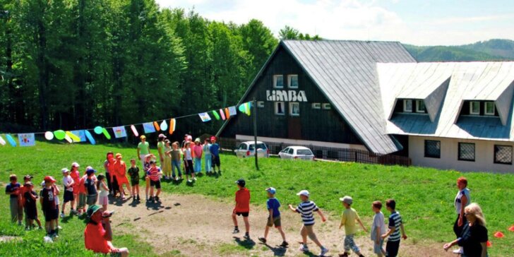 Florbalový letný tábor "Florbal4u Summer Camp" plný zábavy a športu