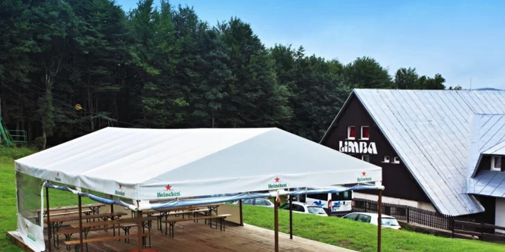 Florbalový letný tábor "Florbal4u Summer Camp" plný zábavy a športu