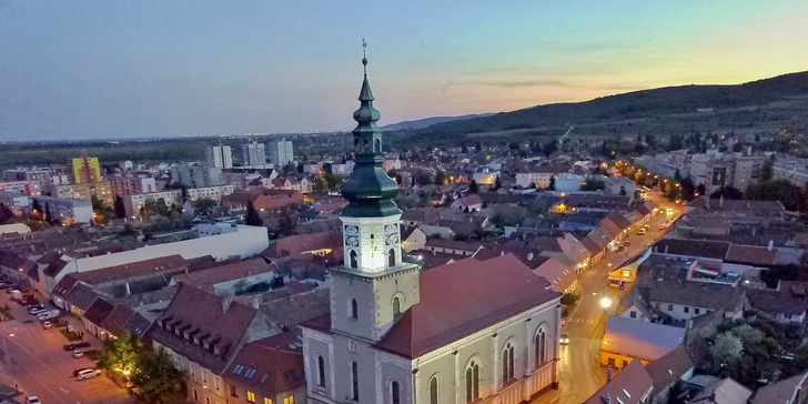 Vianočné lampášové prehliadky Pezinka, Svätého Jura či Modry