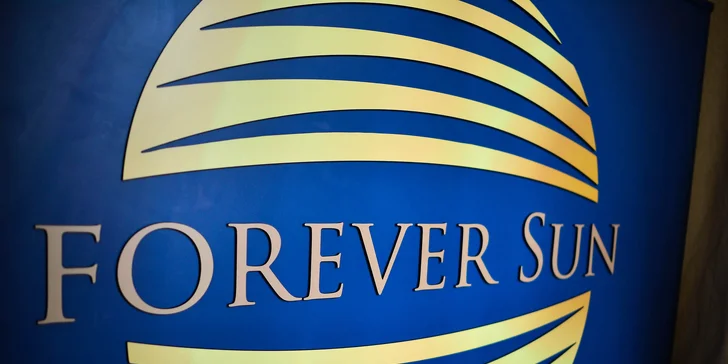 Permanentka do solária vo Forever Sun
