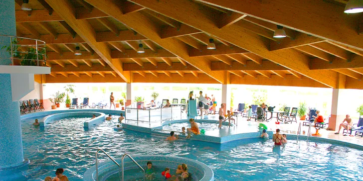 Rodinná dovolenka s polpenziou v apartmánovom resorte Villapark