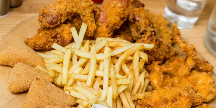 Špeciálne XXXL chrumkavé mäsové combo v Simpl Food Delivery
