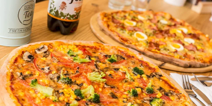 Kilová pizza aj s kofolou k vám domov