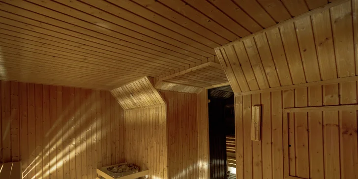 Relax s masážou a vstupom do wellness 4* hotela Gino Park Palace