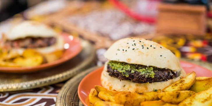 3 chody street food jedla pre jednu osobu