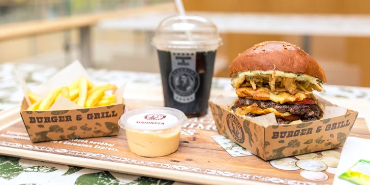 Double burger XXL s hranolčekmi, domácou majonézou a nápojom