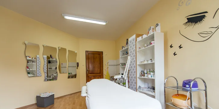 Hĺbkové čistenie pleti aj s masážou tváre a dekoltu