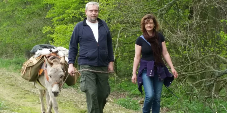 Rodinná návšteva Oslej stezky: prehliadka farmy, výlet alebo aj túra s piknikom