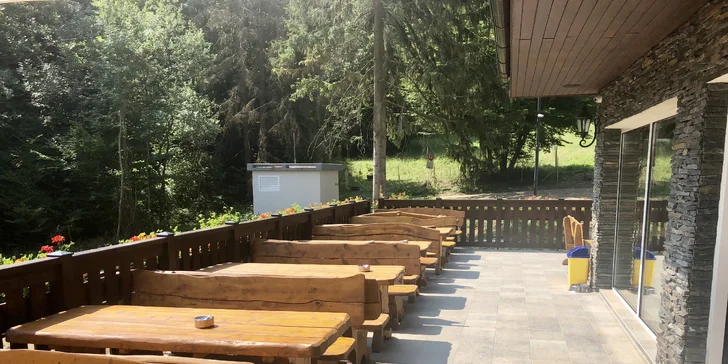 Relax v horskom prostredí v Chate pod Ostrým vrchom pri Trenčíne