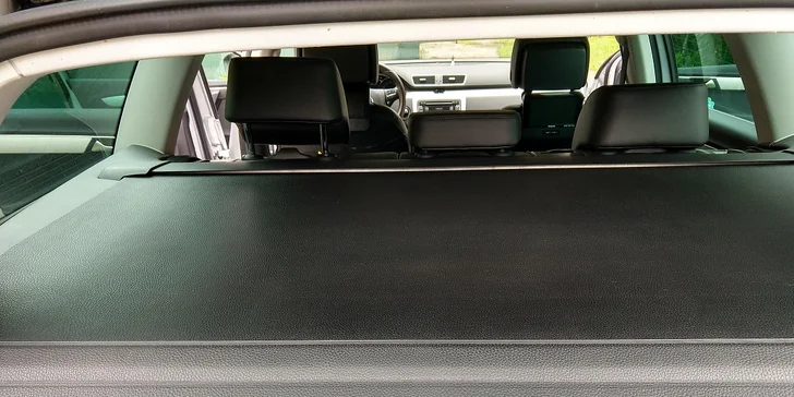 Dôkladné čistenie interiéru automobilov