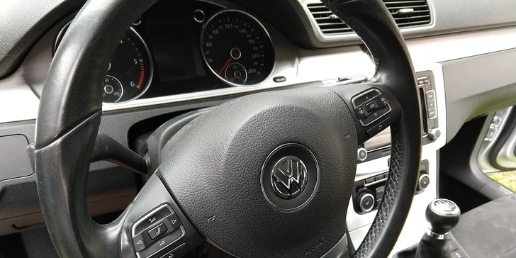 Dôkladné čistenie interiéru automobilov