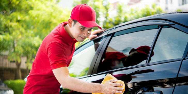 Vonkajšie a vnútorné umytie vášho automobilu