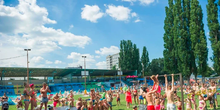 Vstupenka pre dospelú osobu alebo rodinné vstupenky na kúpalisko Matadorka
