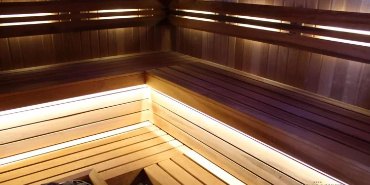 Úžasný letný relax v hoteli Artemis Resort Wellness Hotel**** v Štúrove