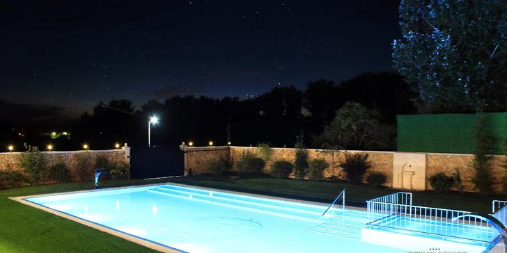 Úžasný letný relax v hoteli Artemis Resort Wellness Hotel**** v Štúrove
