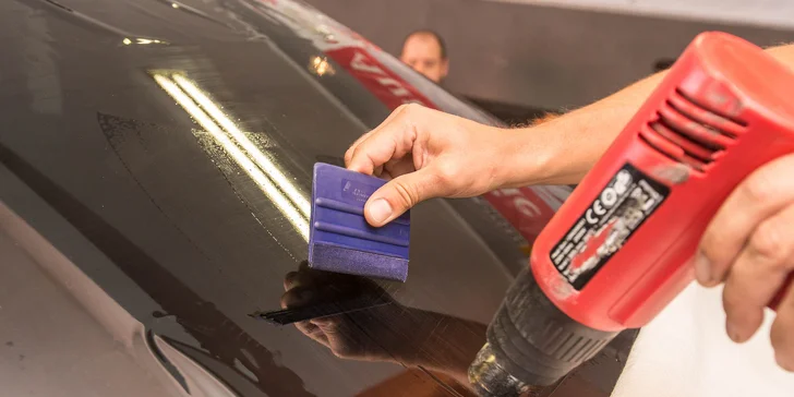 Autofólie na okná pre vaše auto v SIXCAR-autofólie