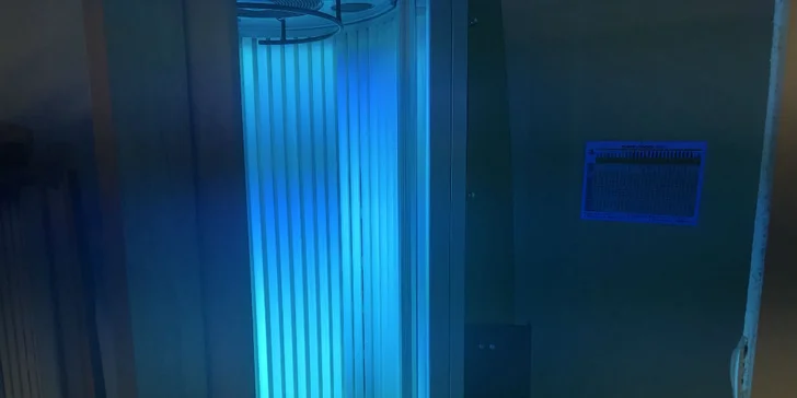 30, 50 a 100 minútová permanetka do vertikálneho solária
