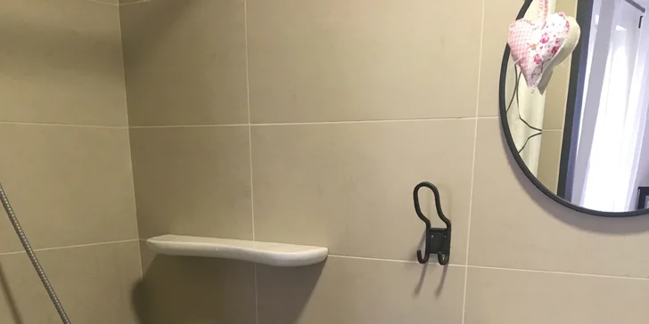 Romantický pobyt na 3 dni s raňajkami a fľašou vína v srdci južnej Moravy