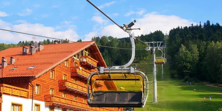 Skvelý pobyt s neobmedzeným vstupom do wellness v štýlovom hoteli Meta Szczyrk