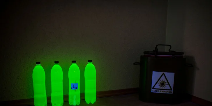 Dostaňte sa na hodinu do kože tajného agenta
