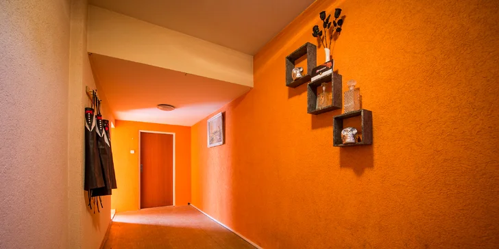 Dostaňte sa na hodinu do kože tajného agenta