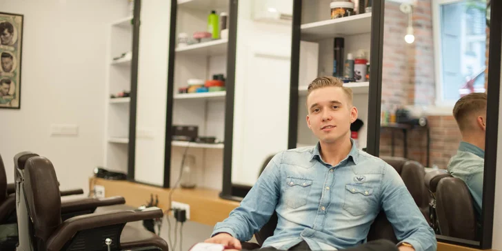 Strih a holenie aj s čistením pleti v Barber family