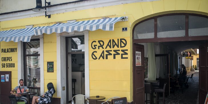 Palacinky, koláč či muffin a kávička v Grand caffe