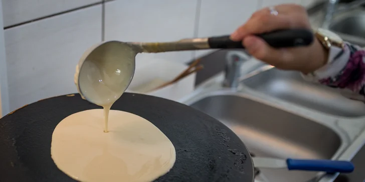 Palacinky, koláč či muffin a kávička v Grand caffe
