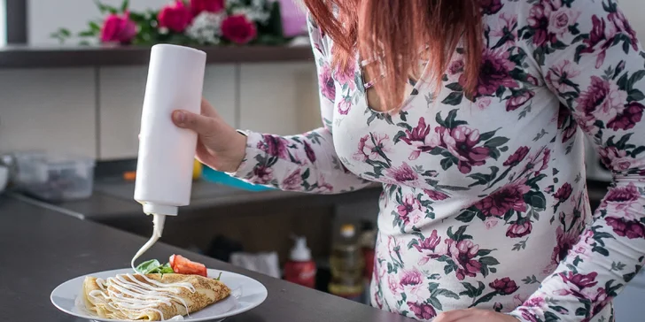 Palacinky, koláč či muffin a kávička v Grand caffe