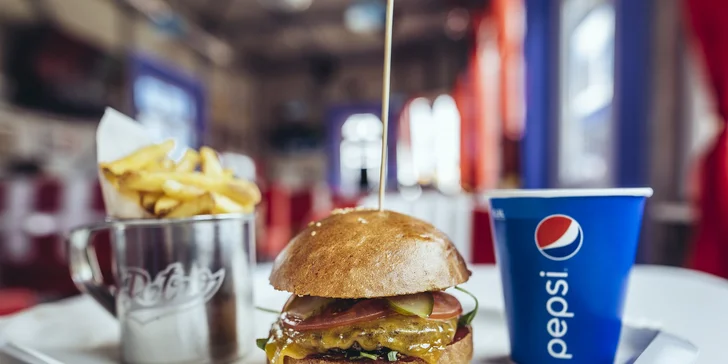 Ochutnajte dokonalý americký Steakburger z nemletého hovädzieho mäsa!